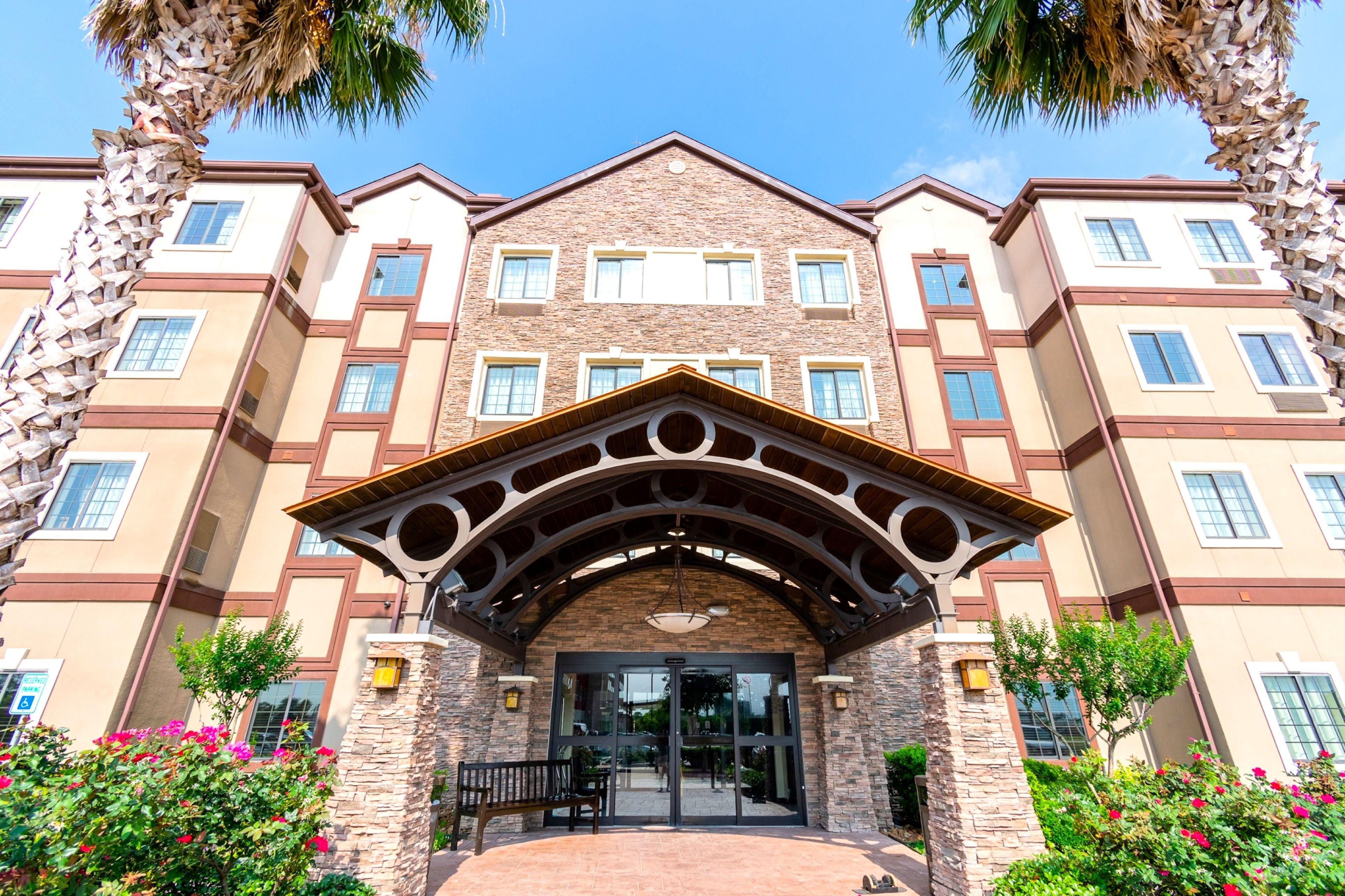 Staybridge Suites Houston - Iah Airport, An Ihg Hotel Exterior photo